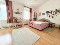 For sale flat (brick) Budapest VI. district, 66m2